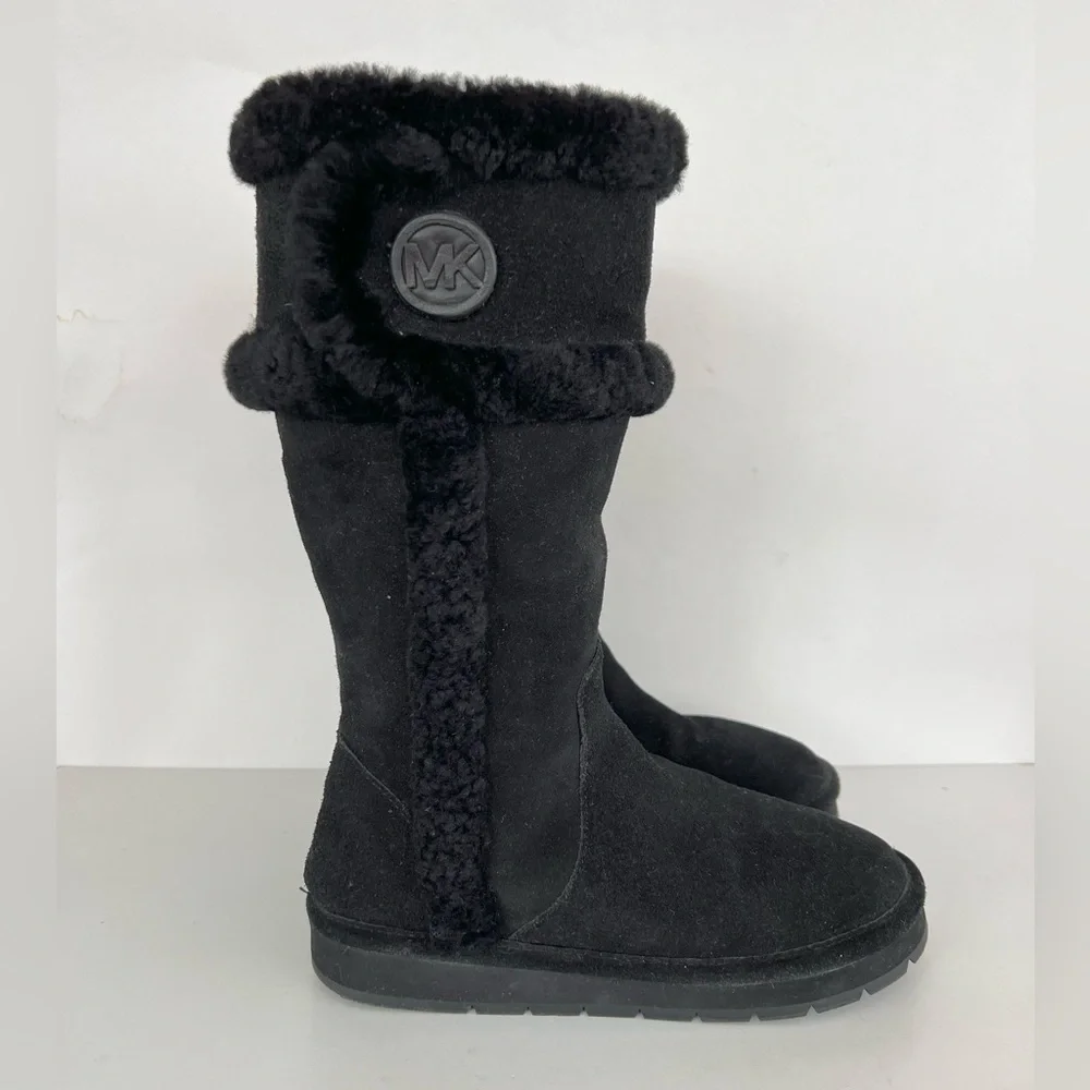 Michael Kors Sheep Lined Suede Leather Tall Winter Snow Boots in Black, size 6